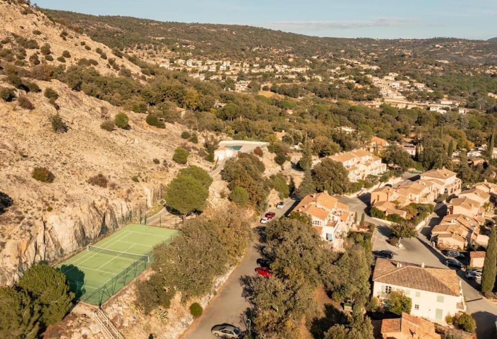 Jolie Mazet, Jardin, Piscine, Tennis, Plein Centre Villa Le Plan-de-la-Tour Buitenkant foto